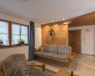 Ferienhäuser Werdenfels - Mittenwald - Living room