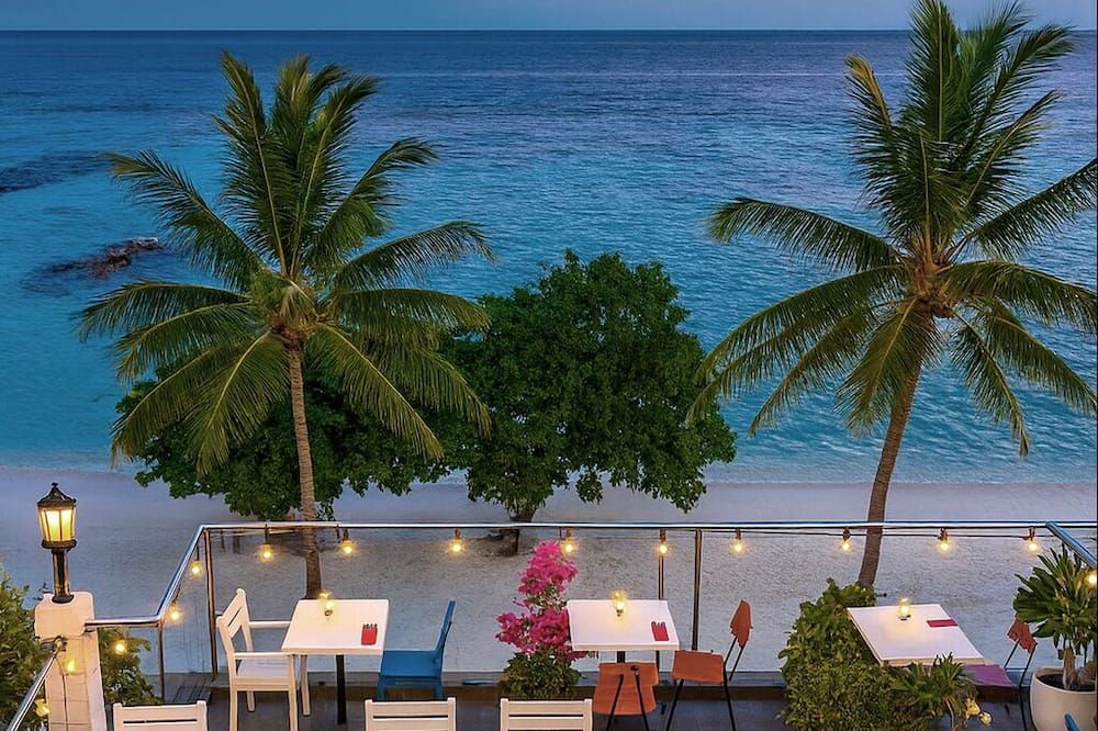 Huvan Beach Hotel at Hulhumale' - מאלה