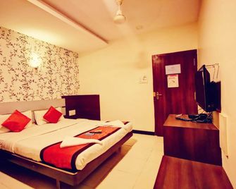 Sai Sharan Stay Inn- Near Midc Turbhe Navi Mumbai - נבי מומבאי - חדר שינה