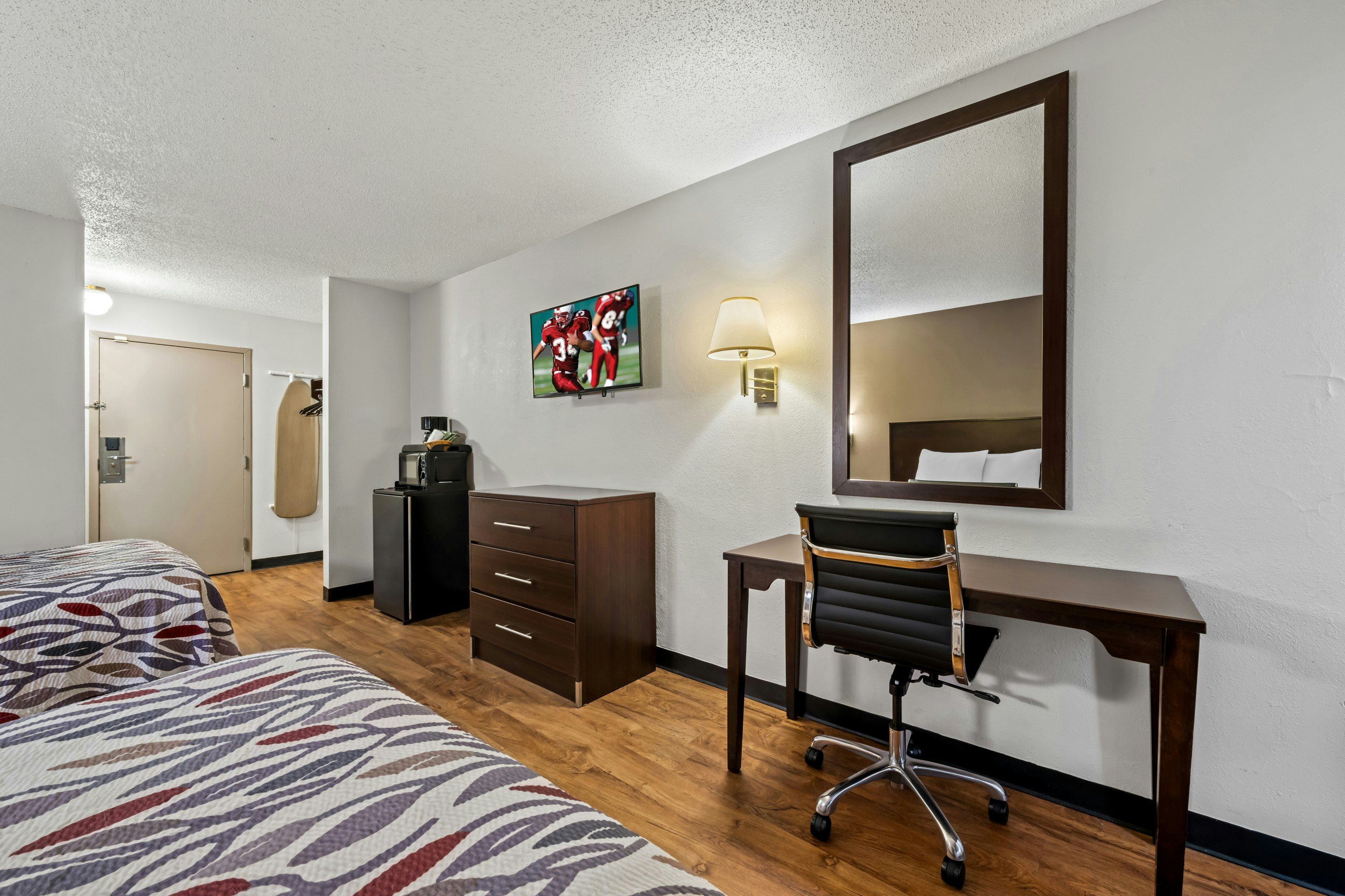 Red Roof Inn Charlotte - University - Charlotte - Habitación