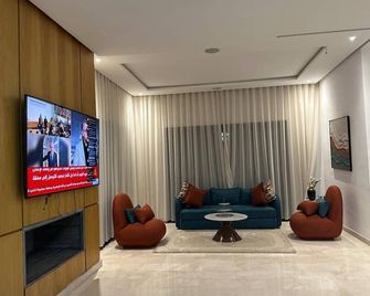 Villa for rent for short and long term in bouskoura casablanca - Bouskoura - Salon