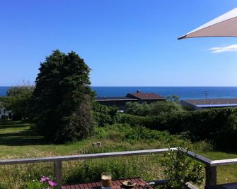 Ocean View 2 Bedroom with Beach Pass - Montauk - Balcony