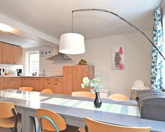 Holiday Home In Lderntwistetal-Oberwaro With Sauna - Bad Arolsen - Essbereich