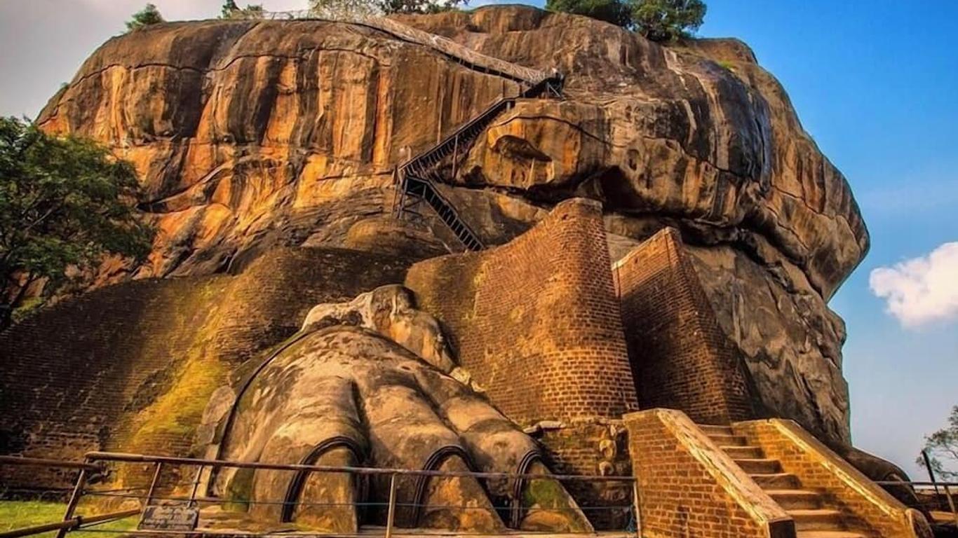Kassapa Lions Rock