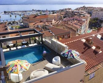 Hôtel Fesch & Spa - אז'אקסיו - מרפסת