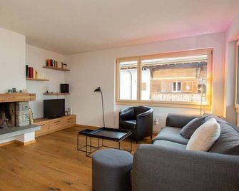 Ferienwohnung Titschermatte - Adelboden - Wohnzimmer