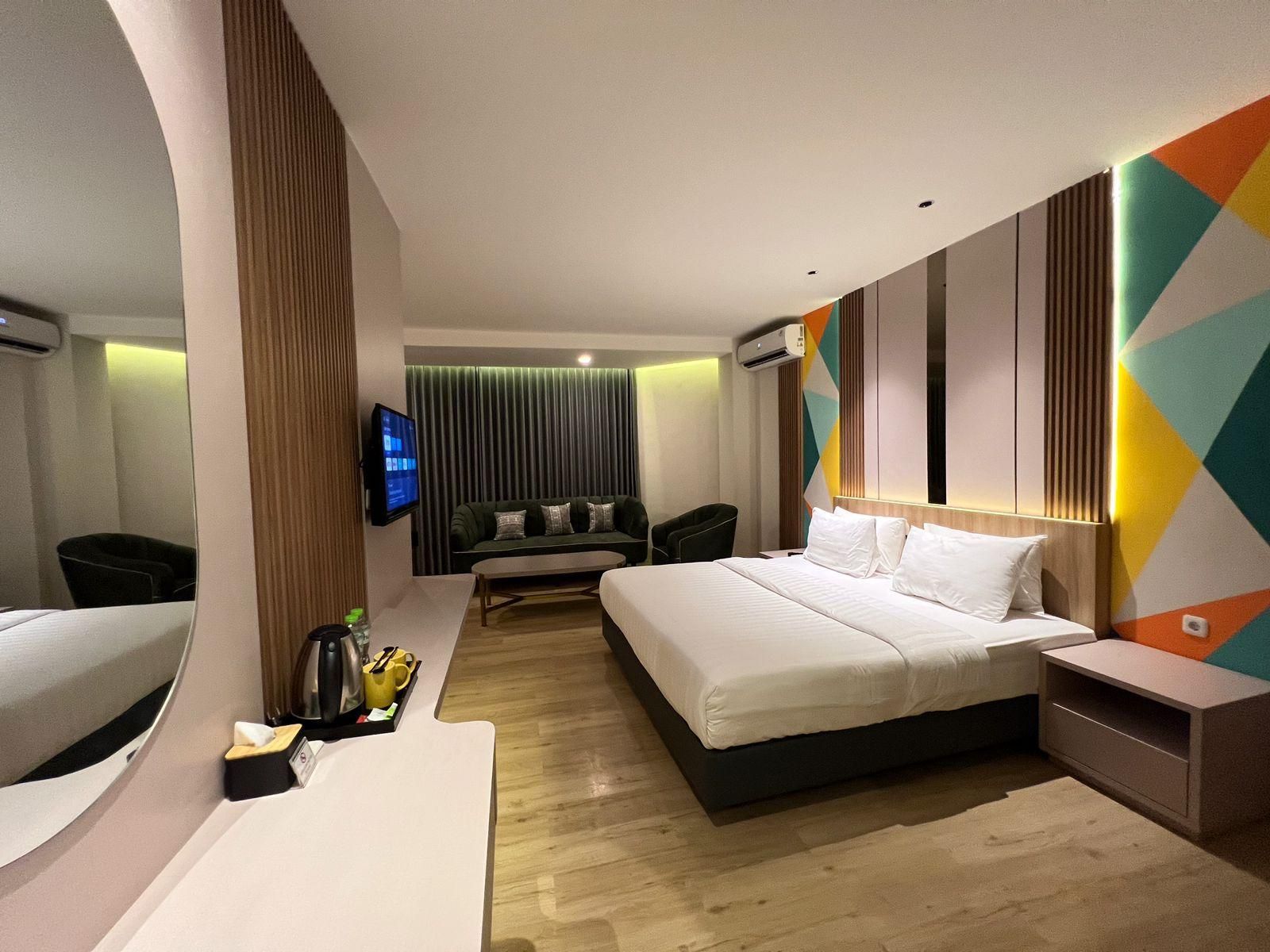 Alexander Hotel Tegal