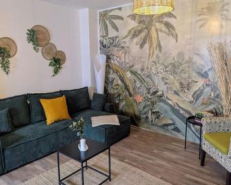 Feld&Flair - Apartment Fürth - Fürth - Living room