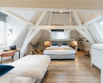 Eye Hotel - Utrecht - Sovrum