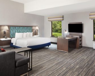 Hampton Inn & Suites Natchez - Natchez - Phòng ngủ