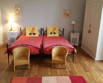 Family house in the heart of the Eyrieux valley - Les Ollières-sur-Eyrieux - Bedroom