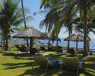 Porto da Lua Boutique Hotel - פראיה דו פורטה - פטיו