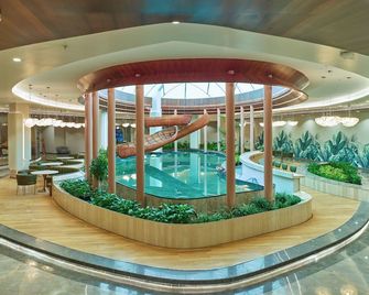 0484 Aero Lounge-Terminal 2 Cochin Airport Hotel - Nedumbassery - Recepción