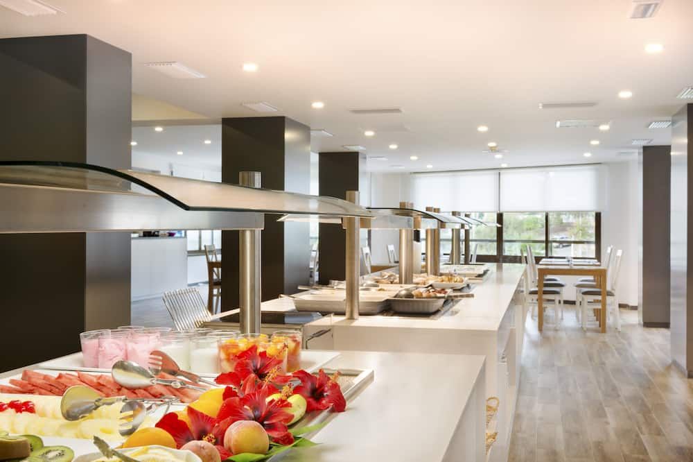 Hotel Amazonas - S'Arenal - בופה