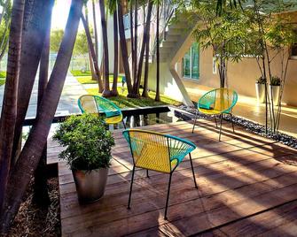 1818 Meridian House Apartments and Suites by Eskape Collection - Miami Beach - Patio