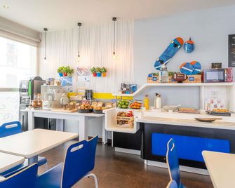 ibis budget Madrid Centro las Ventas - Madrid - Building