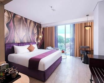 Grand Edge Hotel Semarang - Semarang - Kamar Tidur