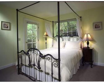 The Pink Mansion - Calistoga - Habitación