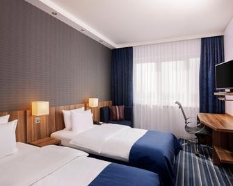 Holiday Inn Express Bremen Airport - Bremen - Habitación