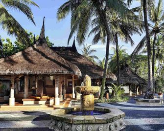 Novotel Lombok Resort & Villas - Kuta - Gebäude