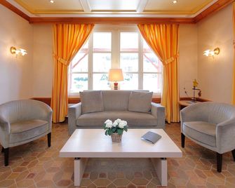 Hotel Gruber - Steinheim - Living room