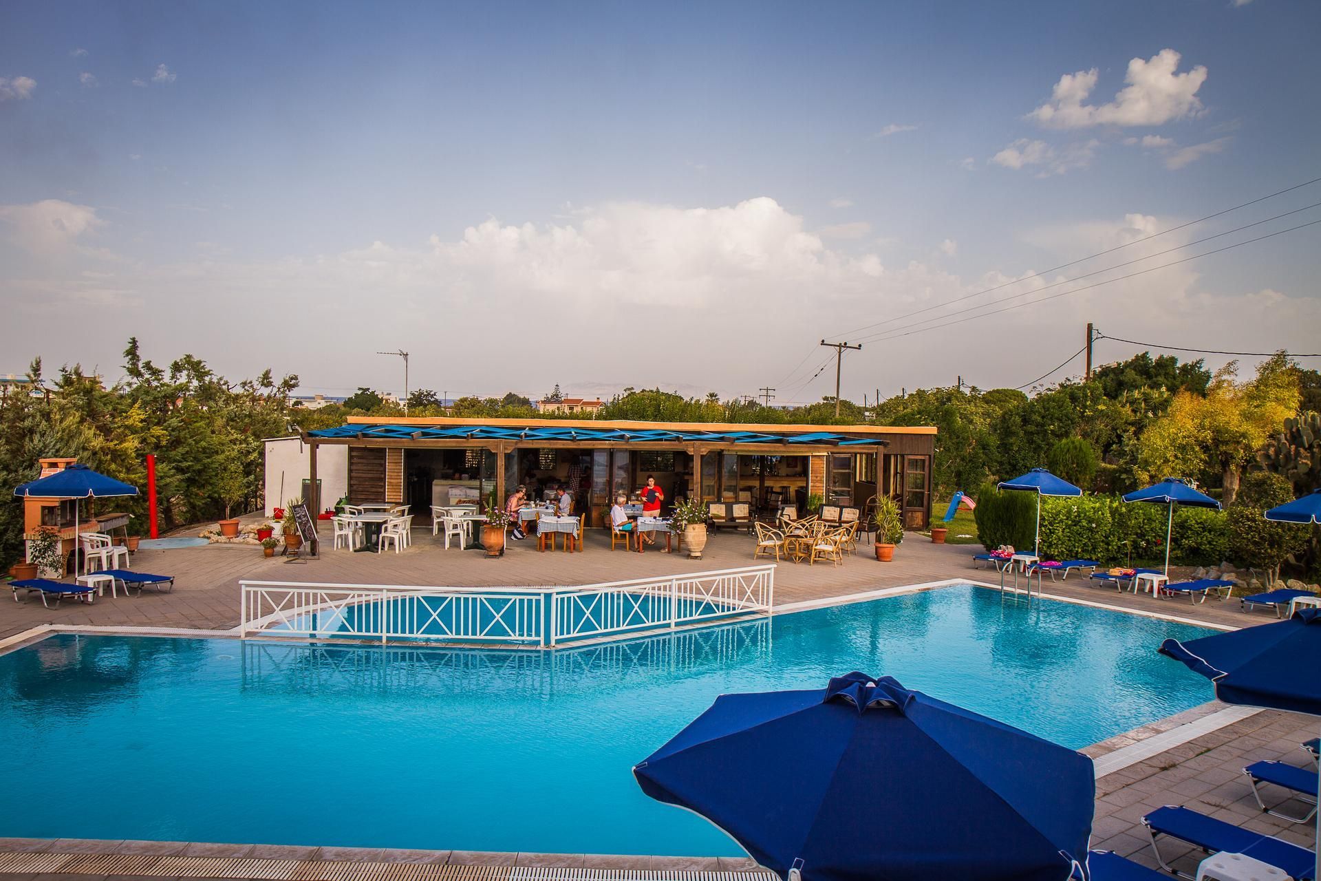 Hotel Alkmini - Theologos - Pool