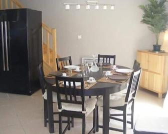 La Résidence de Lorelei - Saint-Béat - Eetruimte