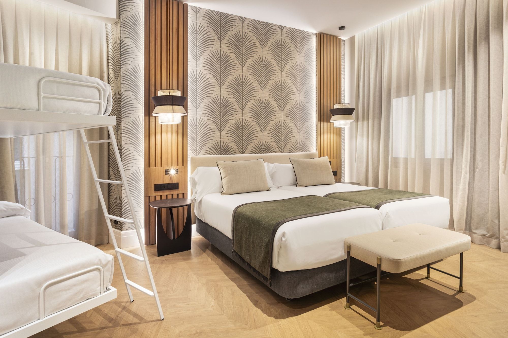 Catalonia Atocha thumbnail 3