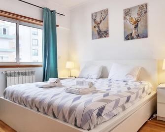 Down Town Apartment - Expo27 - Lisbon - Bedroom