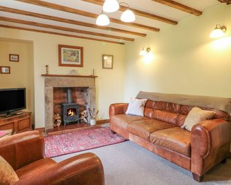 Orchard View - Ashbourne - Olohuone