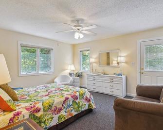 Hidden Treasure by Long & Foster - Bethany Beach - Bedroom