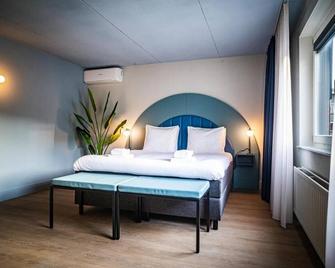 Hotel Halbert - Groningen - Bedroom