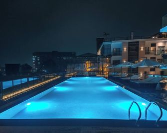 Green Nature Resort and Suites - Cox's Bazar - Piscina