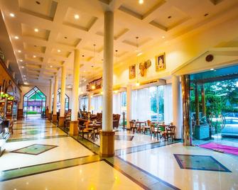 NH Elegant Hotel - Sakhon Nakhon - Lobby