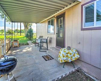 Modern Cortez Mountain Retreat w/ Yard & View - Cortez - Innenhof