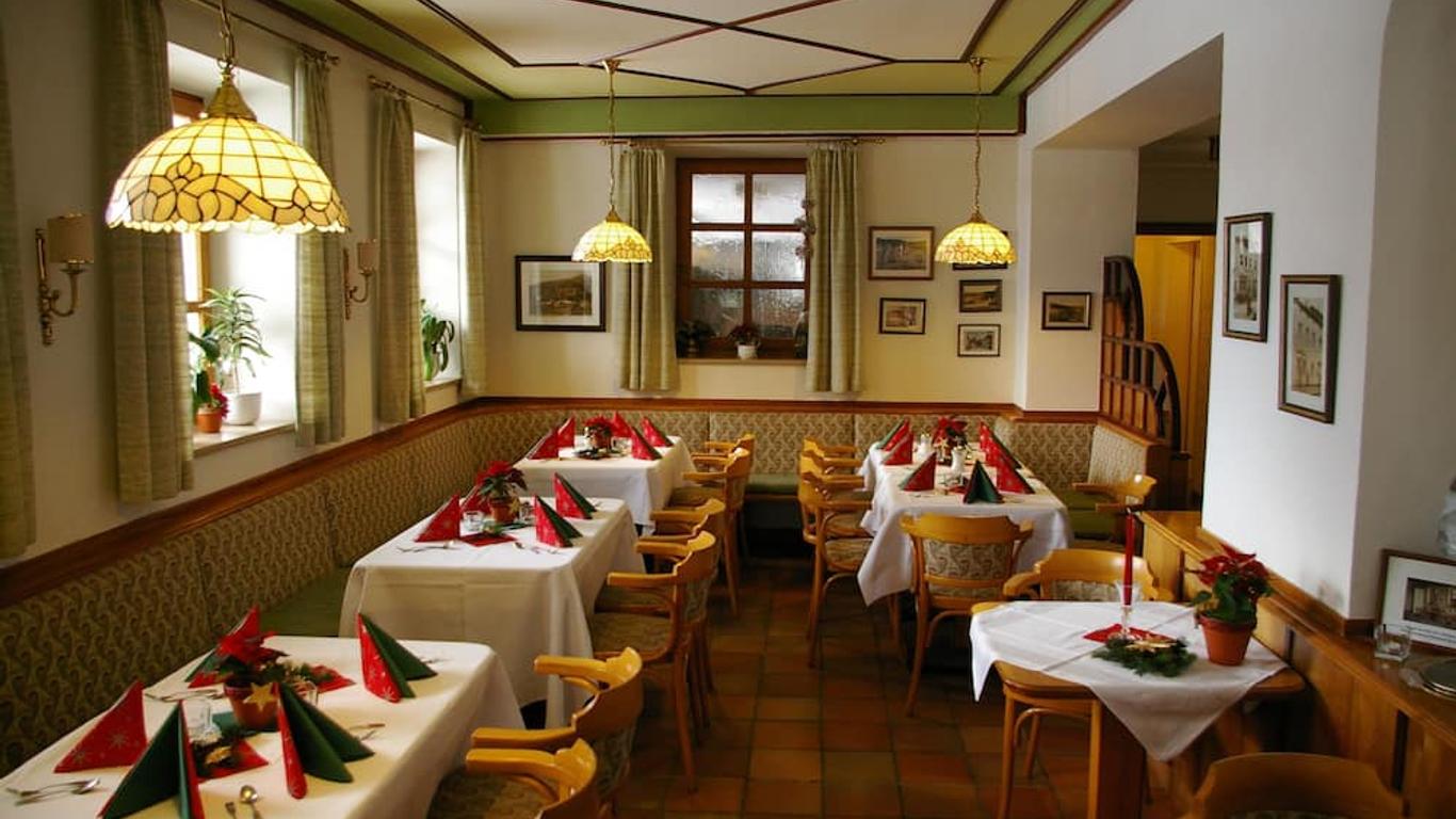 Pension Zur Alten Schmiede
