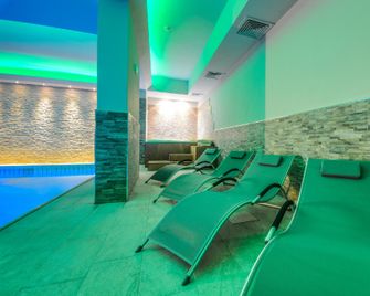 Hotel Oliveto - Desenzano del Garda - Pool