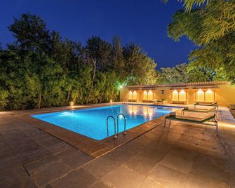 Jungle Cave Resort - Sawāi Mādhopur - Uima-allas