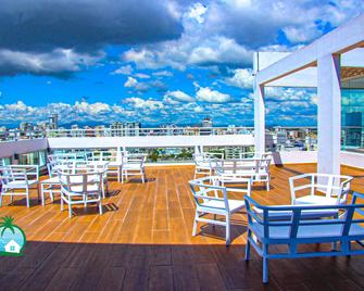 Tower Central - New Luxury - Ocean view - Santo Domingo - Balkon