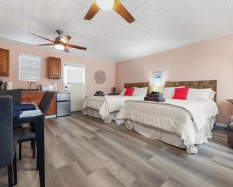 Large Groups-Seq Parks Coast Wineries Sk - Visalia - Camera da letto