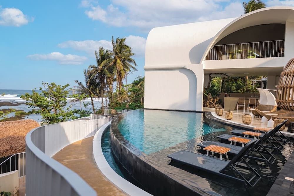 Hue Hotels and Resorts Siargao Managed by HII - ג'נרל לונה (סוריאגו דל נורטה)