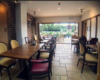The Courtyard - Bewdley - Εστιατόριο