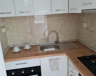 Cozy Residence - בוקרשט - מטבח