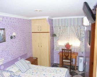 Pension Colonia - Motril - Ložnice
