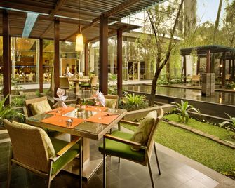 Hilton Bandung - Bandung - Restaurante