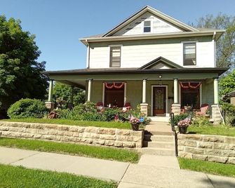 We are open for the season ! - Keokuk - Gebouw