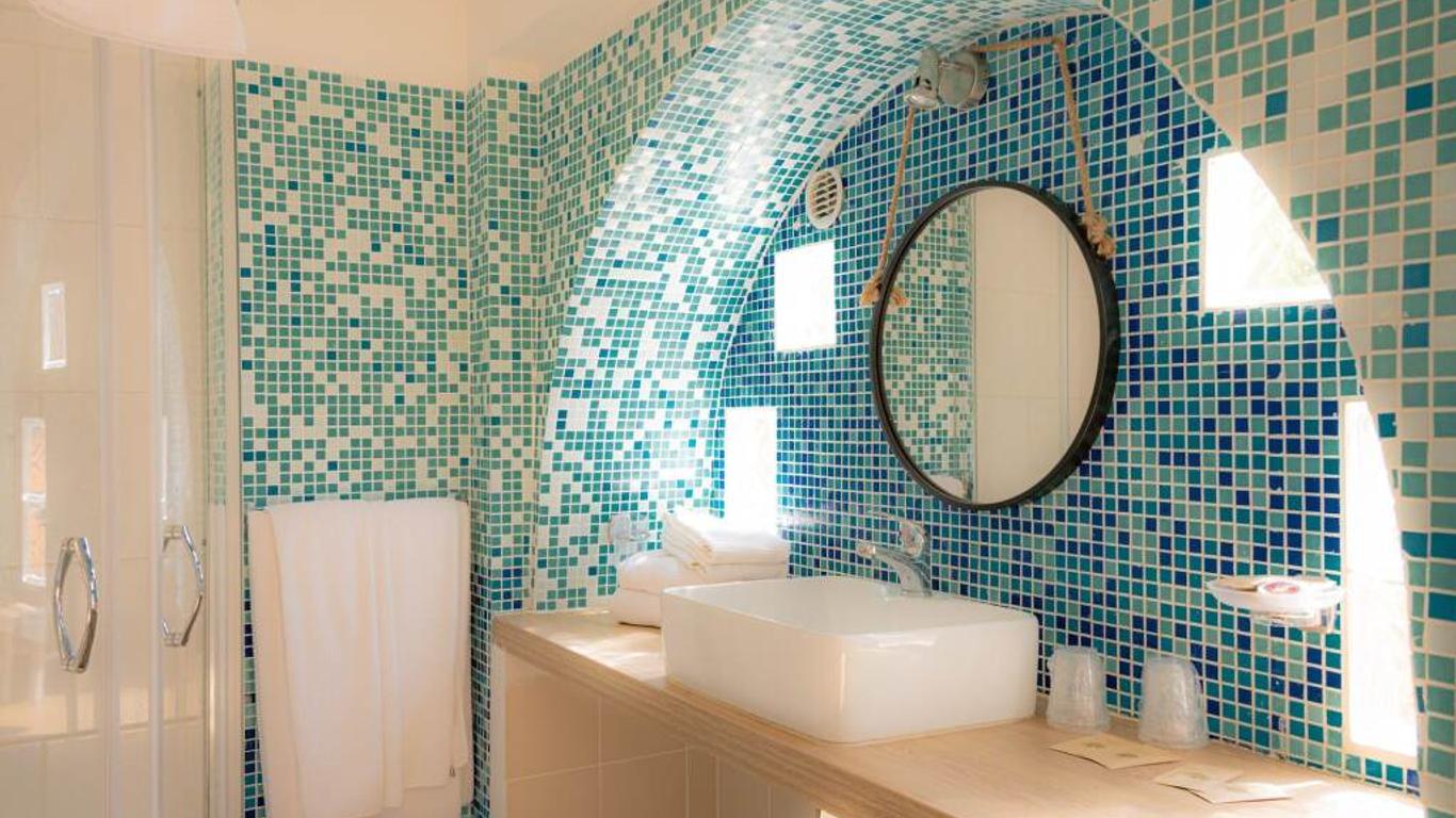 Hotel et Appartements Reine D'Azur