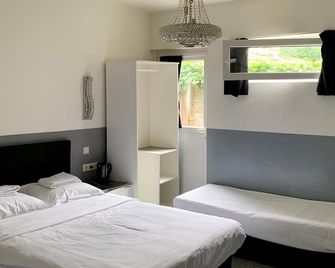 Hotel Chao NL 24 hours open - Utrecht - Sovrum