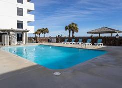 0610 Smooth Sailing by Atlantic Towers - Carolina Beach - Pool