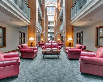A Roll-Tide Rental 2 Blocks From Saban Field At Bryant Denny Stadium!! - Tuscaloosa - Lounge